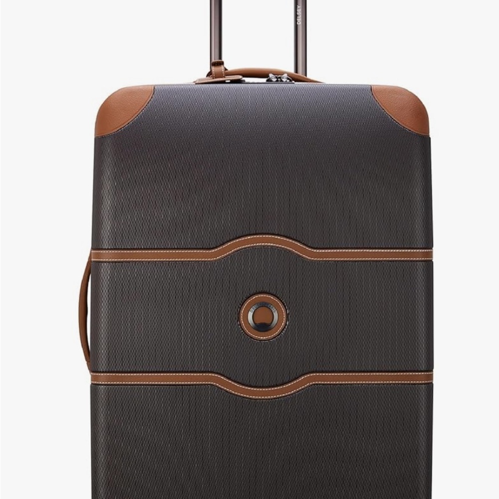 DELSEY PARIS 28 inch suitcase